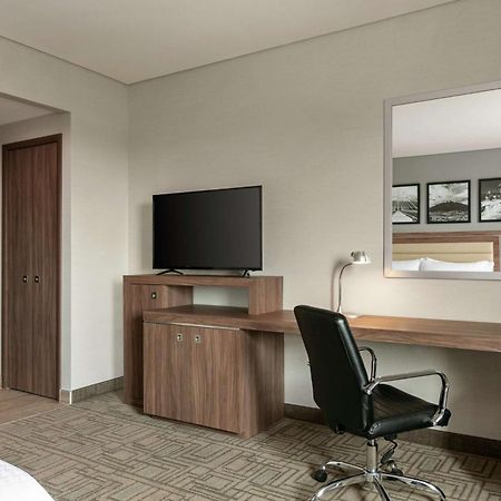 Hampton Inn By Hilton Monterrey Apodaca Extérieur photo