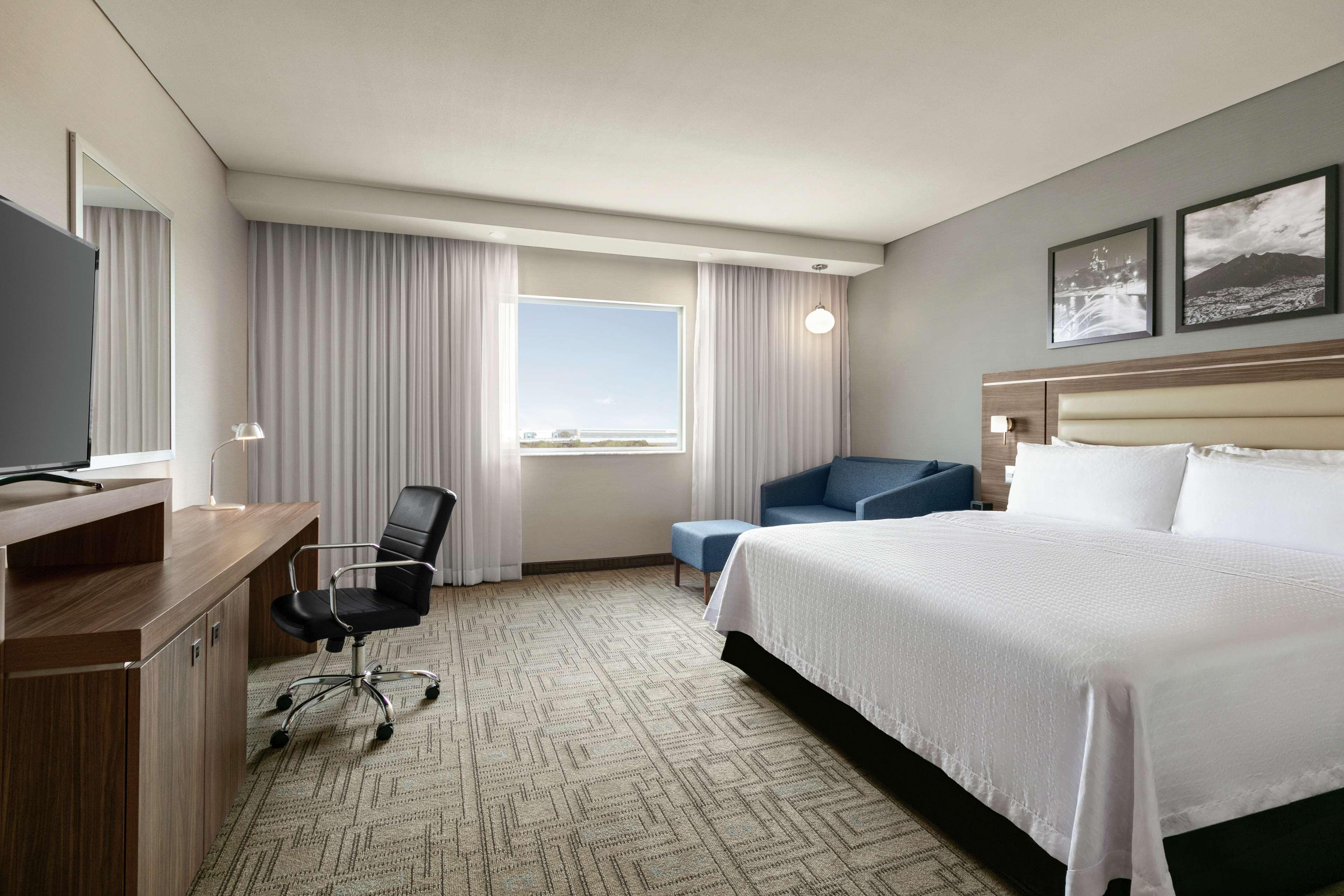 Hampton Inn By Hilton Monterrey Apodaca Extérieur photo