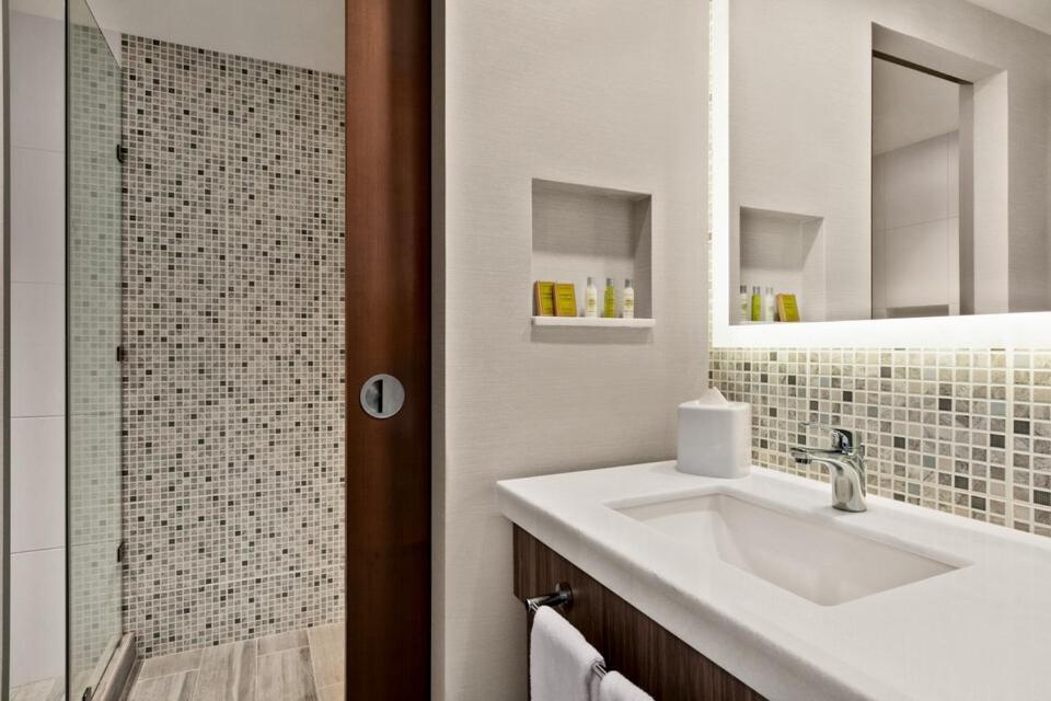 Hampton Inn By Hilton Monterrey Apodaca Extérieur photo
