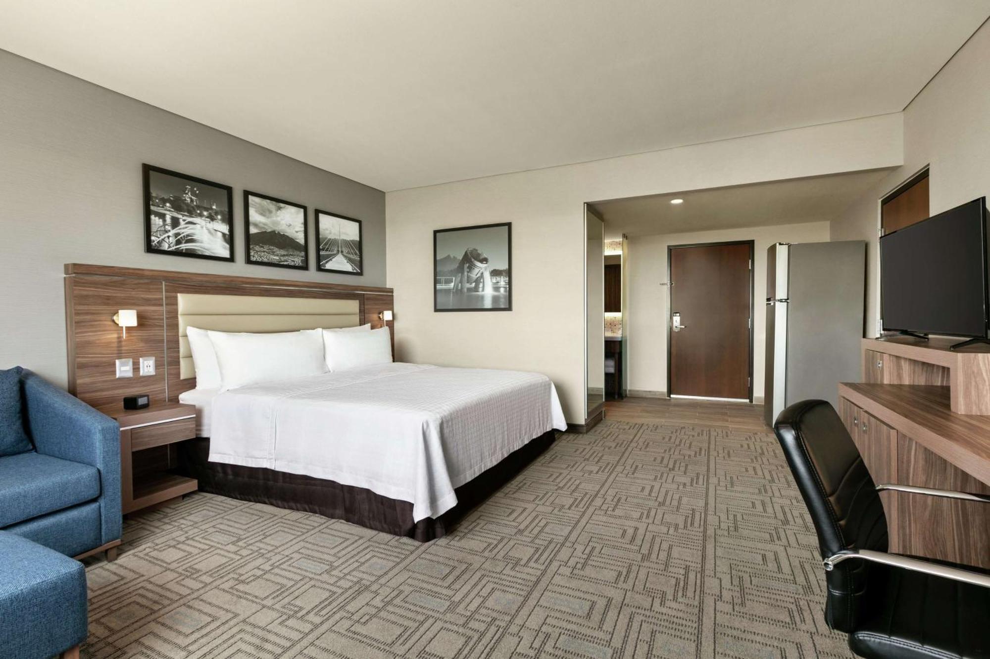 Hampton Inn By Hilton Monterrey Apodaca Extérieur photo