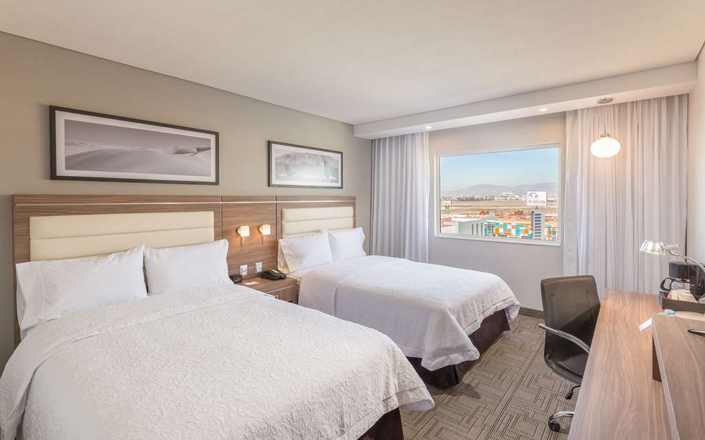 Hampton Inn By Hilton Monterrey Apodaca Chambre photo
